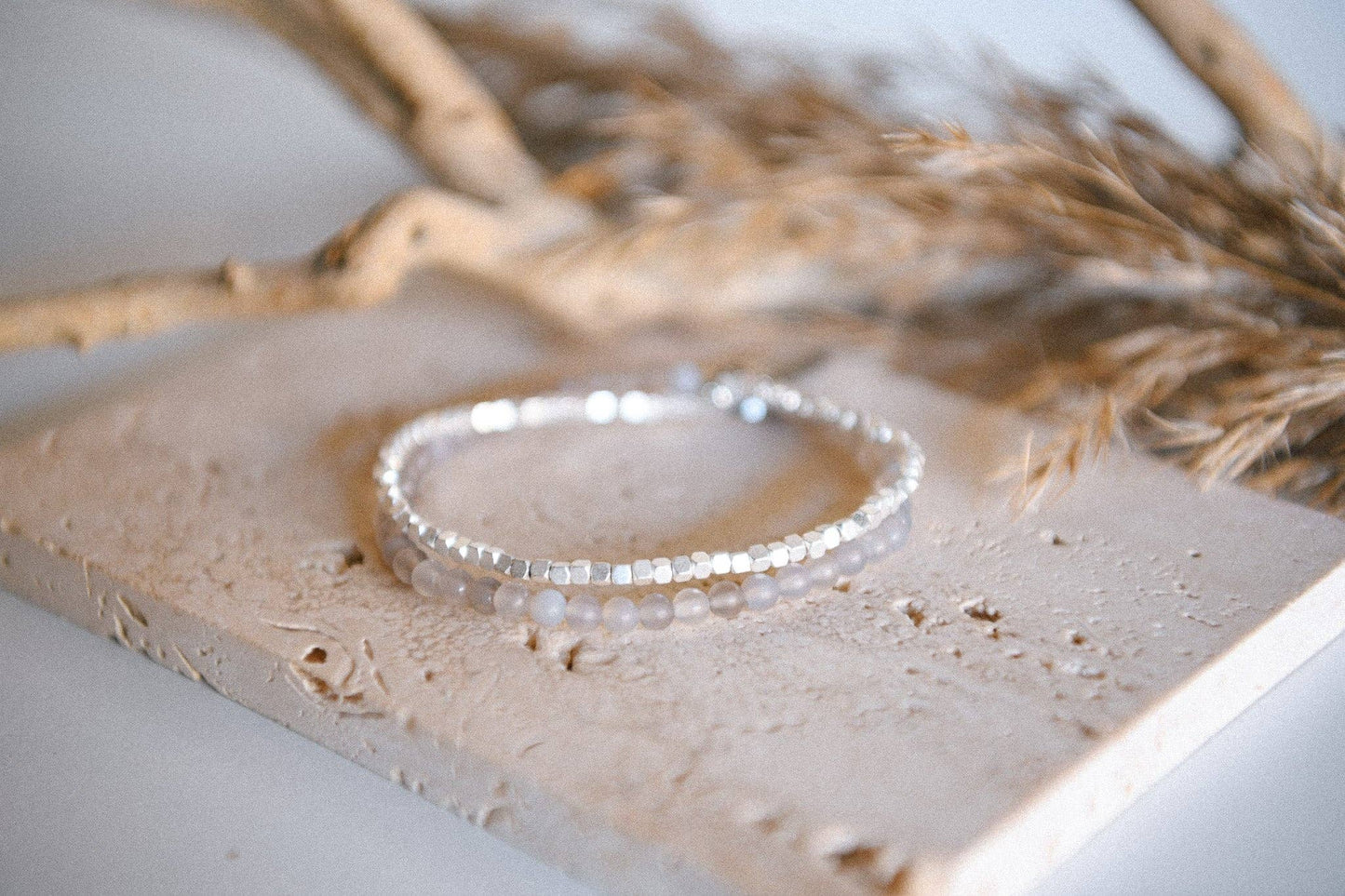 Double Wrap Silver Beaded Bracelet : Grey Agate