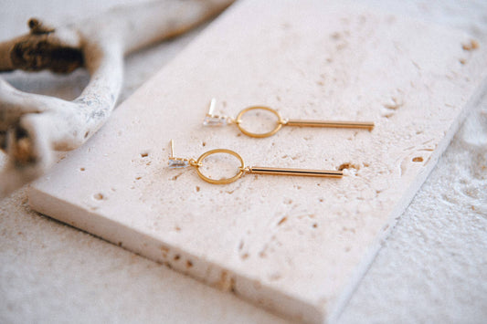 Gold Plated Earrings : Gatsby Bar Drop