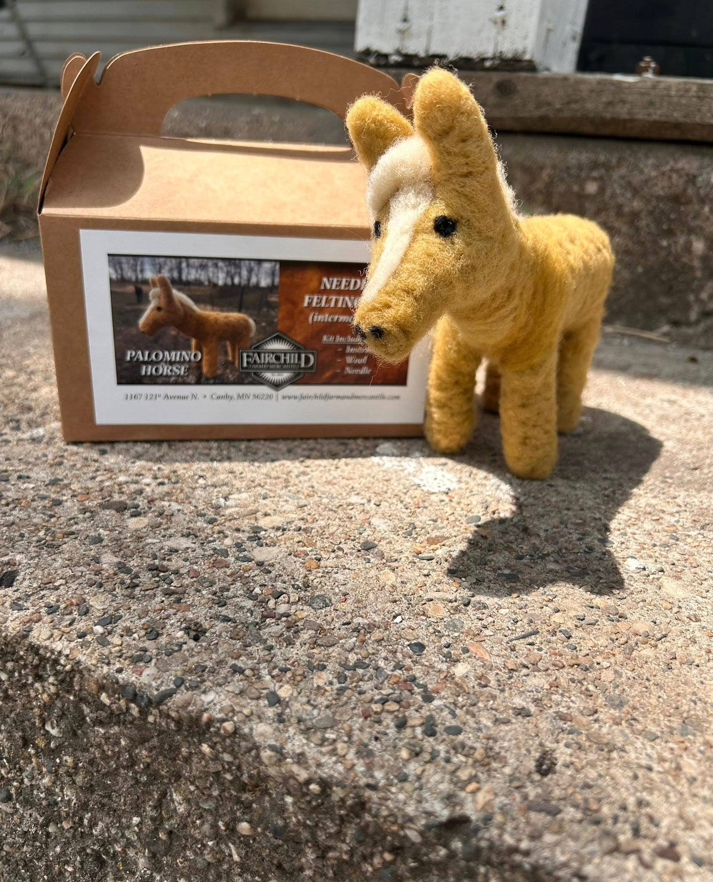 Palomino Horse Needle Felting Kit